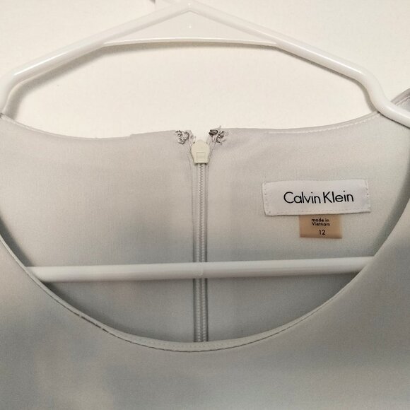 Calvin Klein Women's Colorblock Sheath Dress - Size 12 - Picture 2 of 3